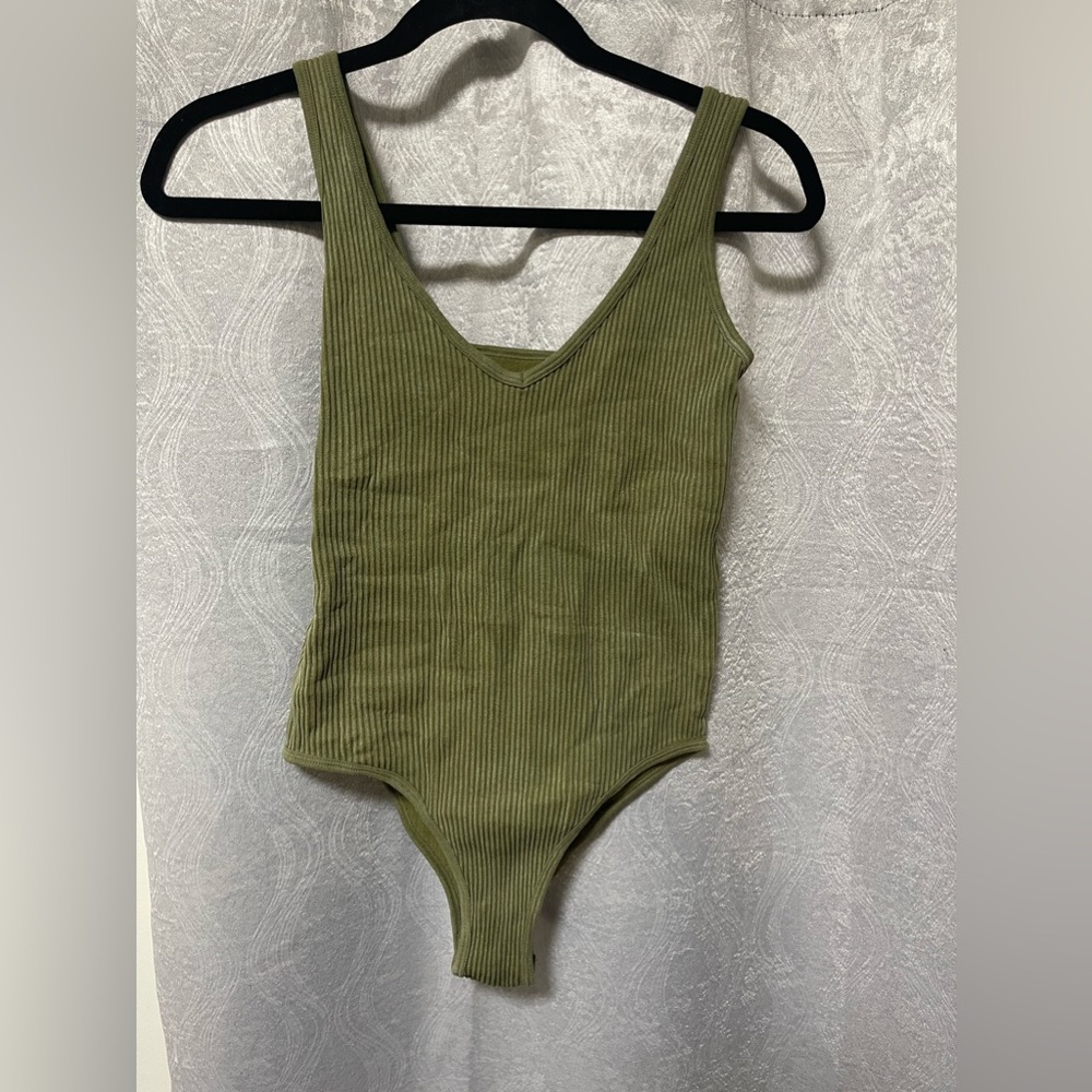 Tank top body suit green